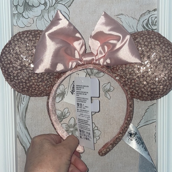 Disney pink and rose gold Mickey Mouse ears new - Picture 2 of 4